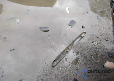 2000 Jeep Cherokee Sport z USA, uszkodzony, nr VIN 1J4FF48S1YL272745